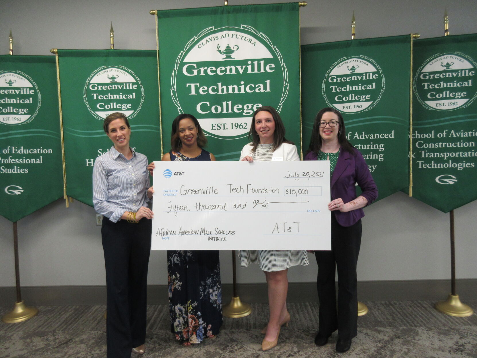 AT&T presents check to Greenville Technical College's Foundation